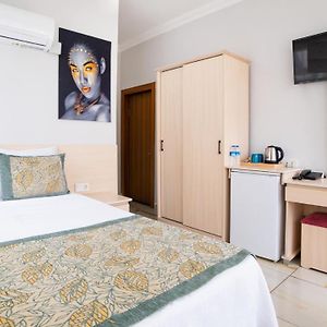 Kamer met een King Size Bed